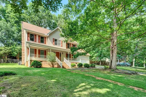 1107 Willow Branch Dr, Simpsonville, SC 29680