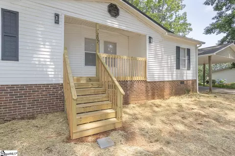 207 Shade Tree Cir, Easley, SC 29640 photo 6