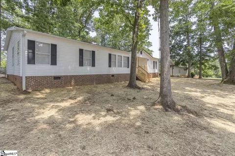 207 Shade Tree Cir, Easley, SC 29640 photo 5