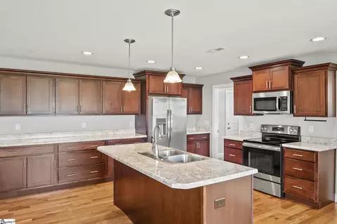 Kitchen - 157 Deyoung Meadows Dr, Greer, SC 29651 photo 1 of 2