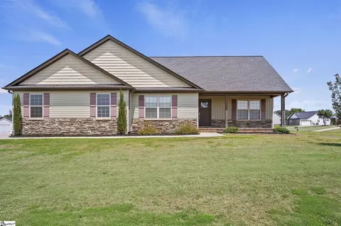 157 Deyoung Meadows Dr, Greer, SC 29651