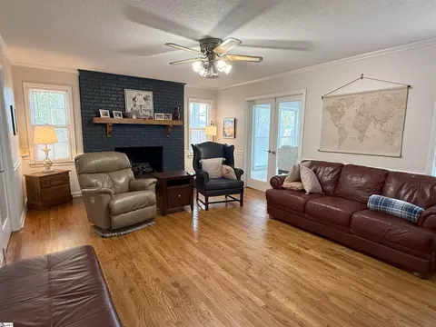 111 Firethorne Ct, Greer, SC 29650 photo 7