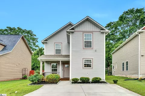 121 Crown Ct, Williamston, SC 29697 photo 1