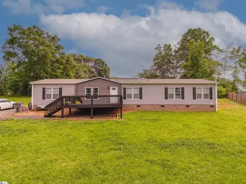 35 W Burns Dr, Travelers Rest, SC 29690