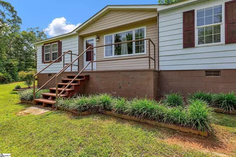 381 Cox Rd, Greer, SC 29651 photo 23