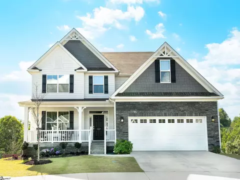 147 Bellecrest Ln, Greenville, SC 29607