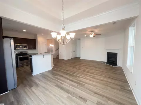 231 Henrydale Dr, Easley, SC 29642 photo 9