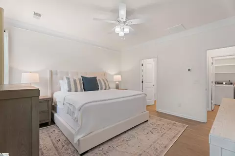 Bedroom - 181 Caledonia Dr, Easley, SC 29642 photo 2 of 3