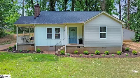 13 Tindal Rd, Greenville, SC 29617