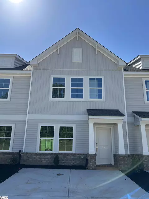 314 Cambrian Ct, Taylors, SC 29687