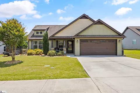 234 E Pyrenees Dr, Lyman, SC 29365