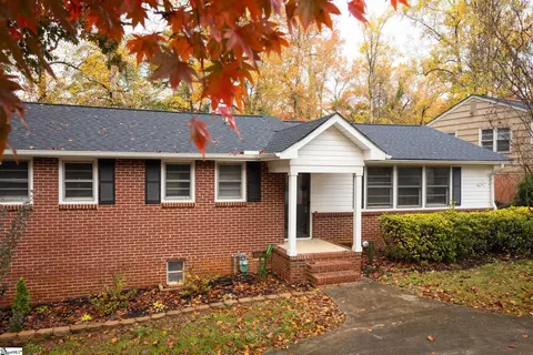 304 Robin Hood Rd, Greenville, SC 29607