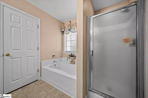 129 Worcester Ln, Easley, SC 29642 photo 15
