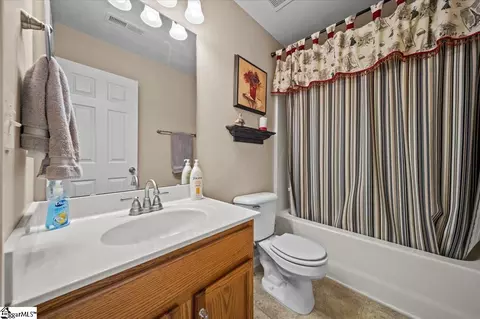 129 Worcester Ln, Easley, SC 29642 photo 17