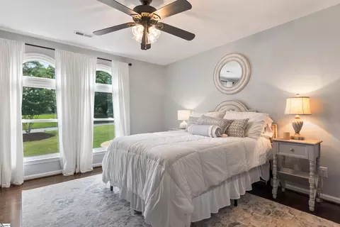 Bedroom - 435 Grayson Dr, Moore, SC 29369 photo 6 of 6