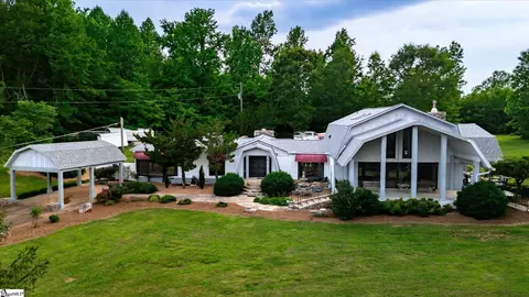 133 Conway Dr, Easley, SC 29640 photo 2