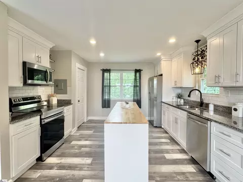 Kitchen - 409 Pleasant View Rd, Pickens, SC 29671 photo 2 of 3
