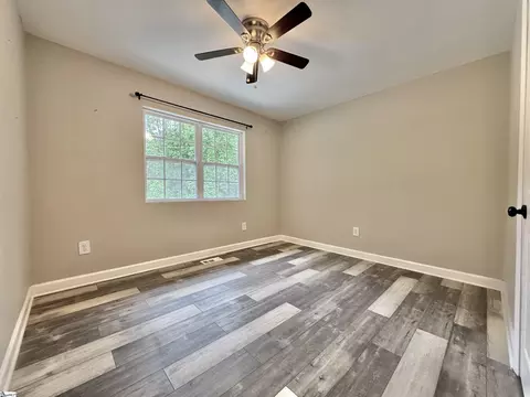 Bedroom - 409 Pleasant View Rd, Pickens, SC 29671 photo 3 of 3