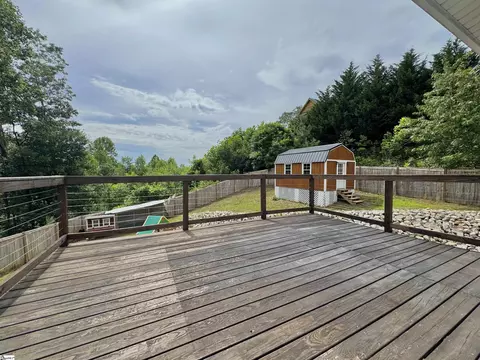 Exterior - 409 Pleasant View Rd, Pickens, SC 29671 photo 3 of 8