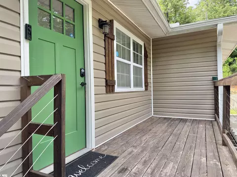 Exterior - 409 Pleasant View Rd, Pickens, SC 29671 photo 2 of 8