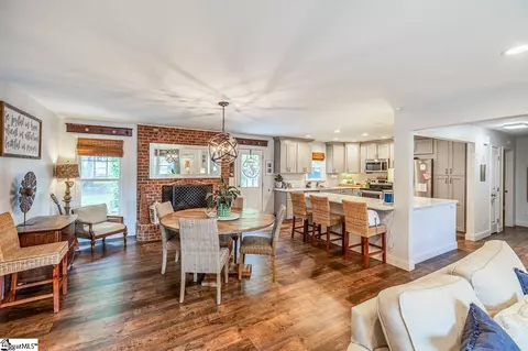 301 Devenger Rd, Greer, SC 29650 photo 13