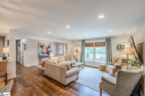 301 Devenger Rd, Greer, SC 29650 photo 3