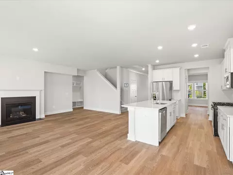 787 Burghley Cir, Greer, SC 29651 photo 9