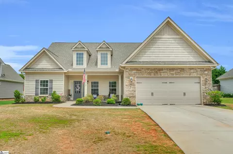 1012 Drakes Xing, Anderson, SC 29625
