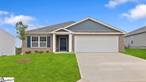 528 Sunfire St, Woodruff, SC 29388