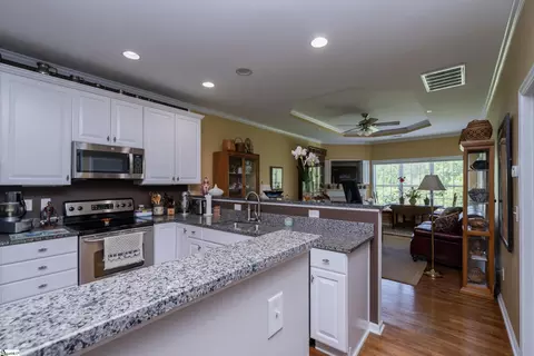 107 Hingham Way, Greer, SC 29650 photo 14