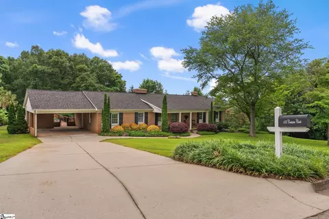 103 Crestview Cir, Greer, SC 29651