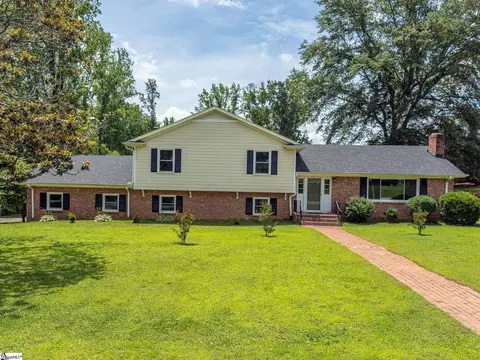 20 Ivy Trl, Greenville, SC 29615