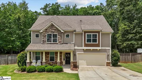 23 Nickel Springs Dr, Easley, SC 29642