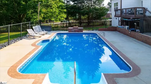 130 Cater Dr, Easley, SC 29642 photo 33