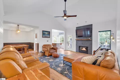 130 Cater Dr, Easley, SC 29642 photo 11