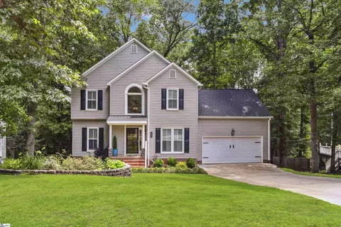 600 Wild Horse Creek Dr, Simpsonville, SC 29680