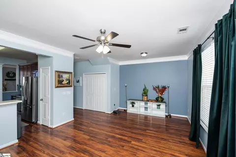 Living - 308 Cumulus Ct, Greer, SC 29650 photo 2 of 2