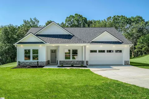 200 Folk Rd, Chesnee, SC 29323