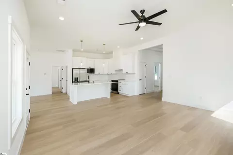 200 Folk Rd, Chesnee, SC 29323 photo 4