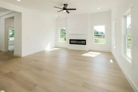 200 Folk Rd, Chesnee, SC 29323 photo 3