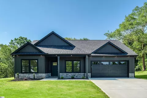 196 Folk Rd, Chesnee, SC 29323