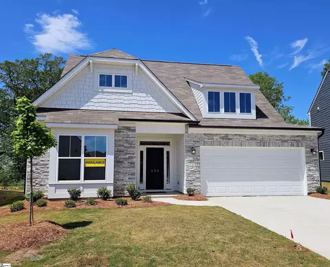 652 Columbus Cir, Simpsonville, SC 29680