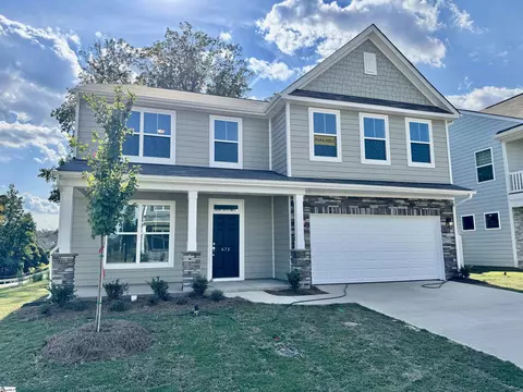 672 Columbus Cir, Simpsonville, SC 29680