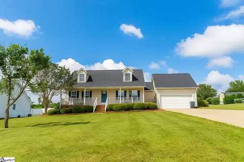 116 Wild Heather Dr, Campobello, SC 29322