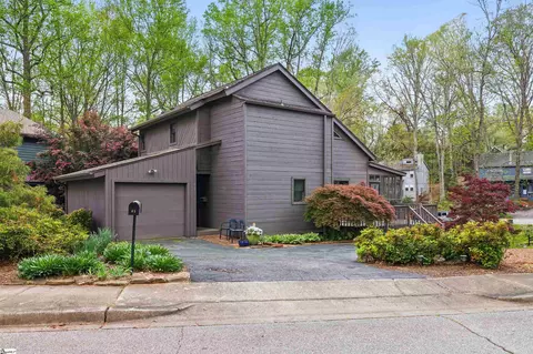 65 Westview Ave, Greenville, SC 29609