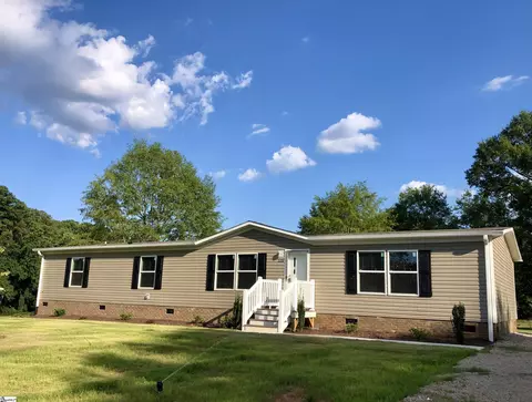 329 Thompson Rd, Chesnee, SC 29323