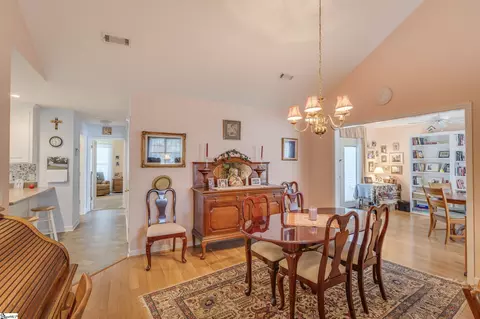 Dining - 110 Baldwin Pl, Easley, SC 29642 photo 1 of 3