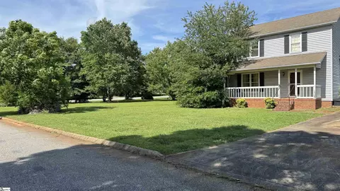 101 Polo Dr, Simpsonville, SC 29681