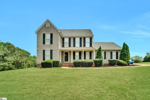 104 Foghorn Ct, Williamston, SC 29697