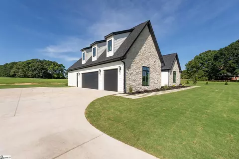 742 Garrison Rd, Pelzer, SC 29669 photo 4